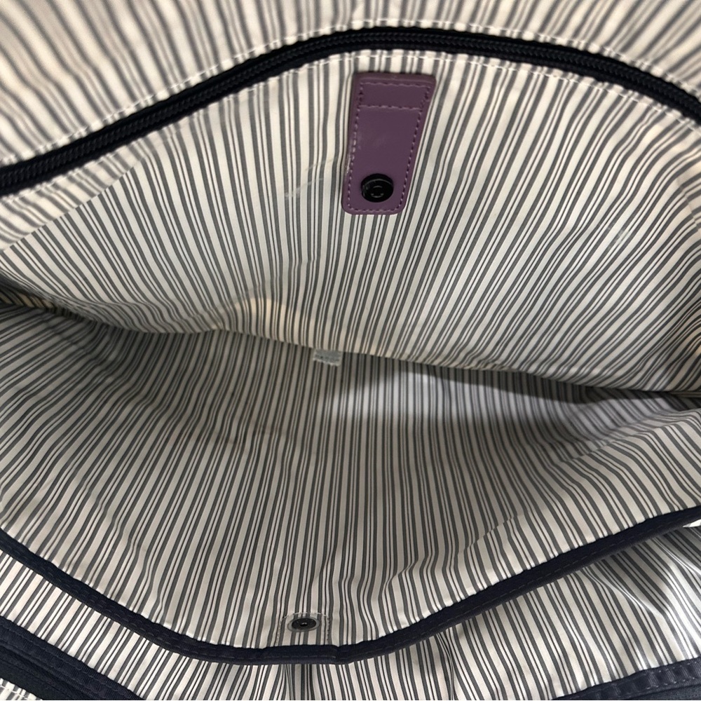 lululemon athletica Black and White Floral Tote - Picture 10 of 11